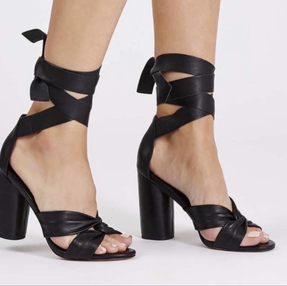 BNWT Topshop soft black leather lace up heels